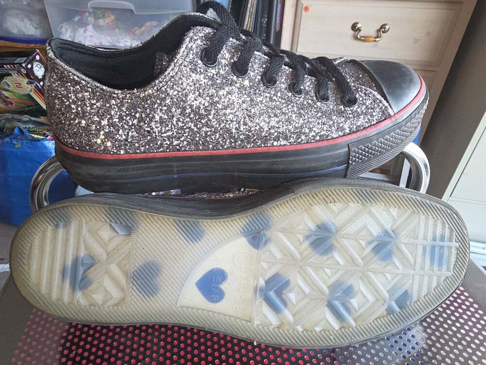 Converse by You Glitter Women's 7 Men's 9 Cushioning Clear Soles Low Top